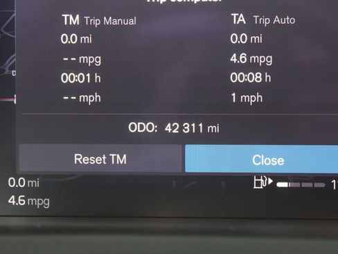 Used 2024 Volvo S60 B5 Plus image 35