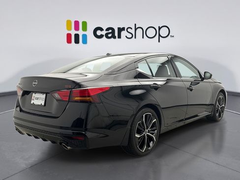 Used 2025 Nissan Altima 2.5 SR w/ SR Premium Package FWD image 5