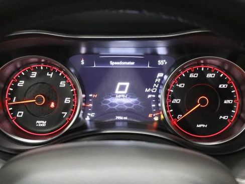 Used 2023 Dodge Charger SXT image 11