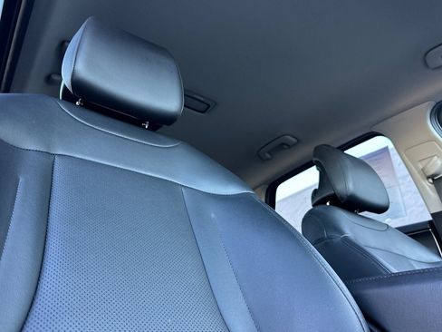 Used 2023 Kia Sportage EX image 14