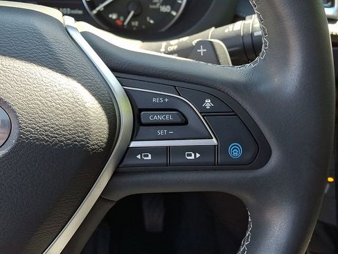 Used 2023 INFINITI QX50 Luxe AWD/4WD image 23