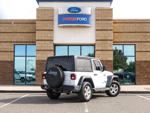 Used 2022 Jeep Wrangler Sport S image 6