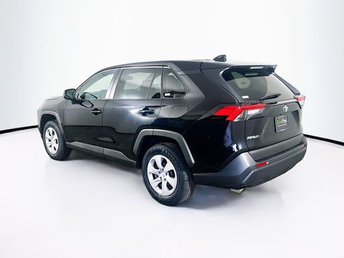 Used 2025 Toyota RAV4 LE AWD/4WD image 5