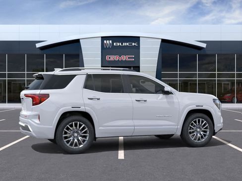 New 2026 GMC Terrain Denali w/ LPO, Floor Liner Package AWD/4WD image 5
