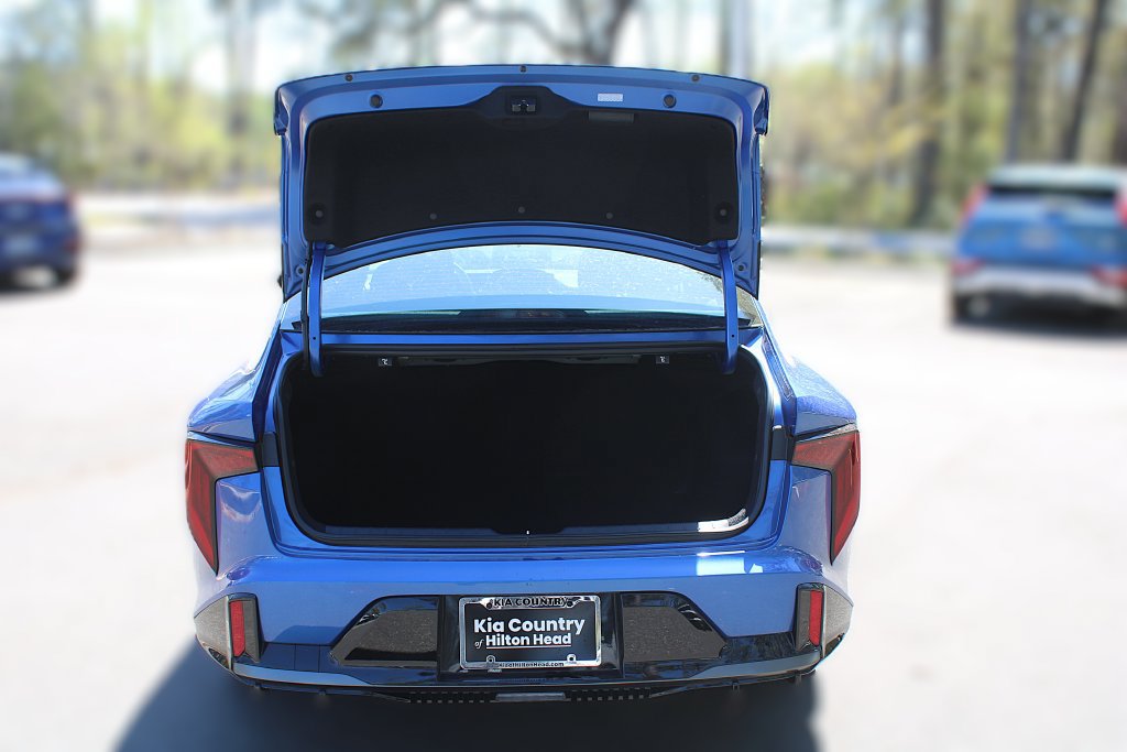 New 2026 Kia K4 GT-Line w/ GT-Line Sunroof Package FWD image 9