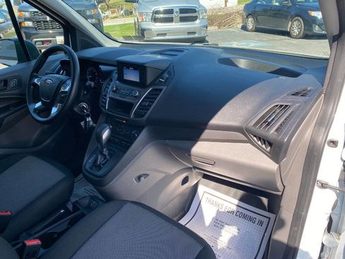 Used 2019 Ford Transit Connect XL image 24
