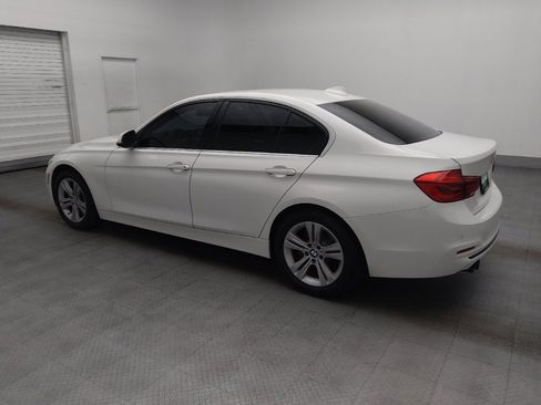 Used 2017 BMW 330i Sedan w/ Driver Assistance Package RWD image 3