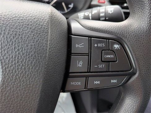 Certified 2024 Toyota Sienna LE image 19