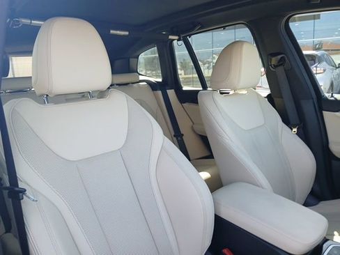 Certified 2023 BMW X3 xDrive30i w/ Convenience Package image 18