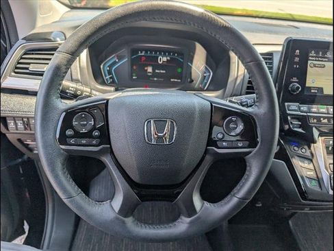 Used 2023 Honda Odyssey Elite image 8