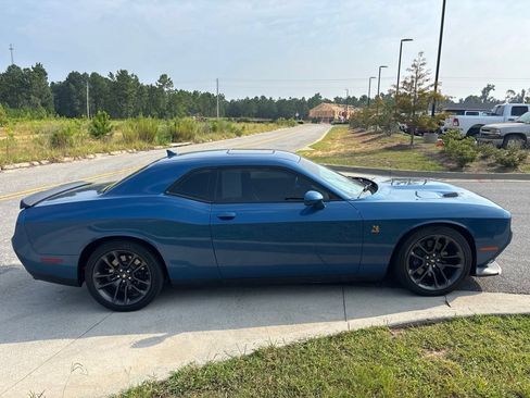 Used 2021 Dodge Challenger R/T Scat Pack w/ Plus Package RWD image 19