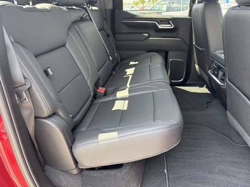 Used 2025 GMC Sierra 1500 SLT w/ SLT Premium Plus Package RWD image 12