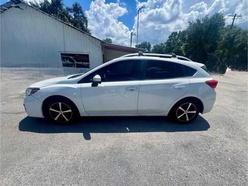 Used 2019 Subaru Impreza 2.0i Premium AWD/4WD image 14