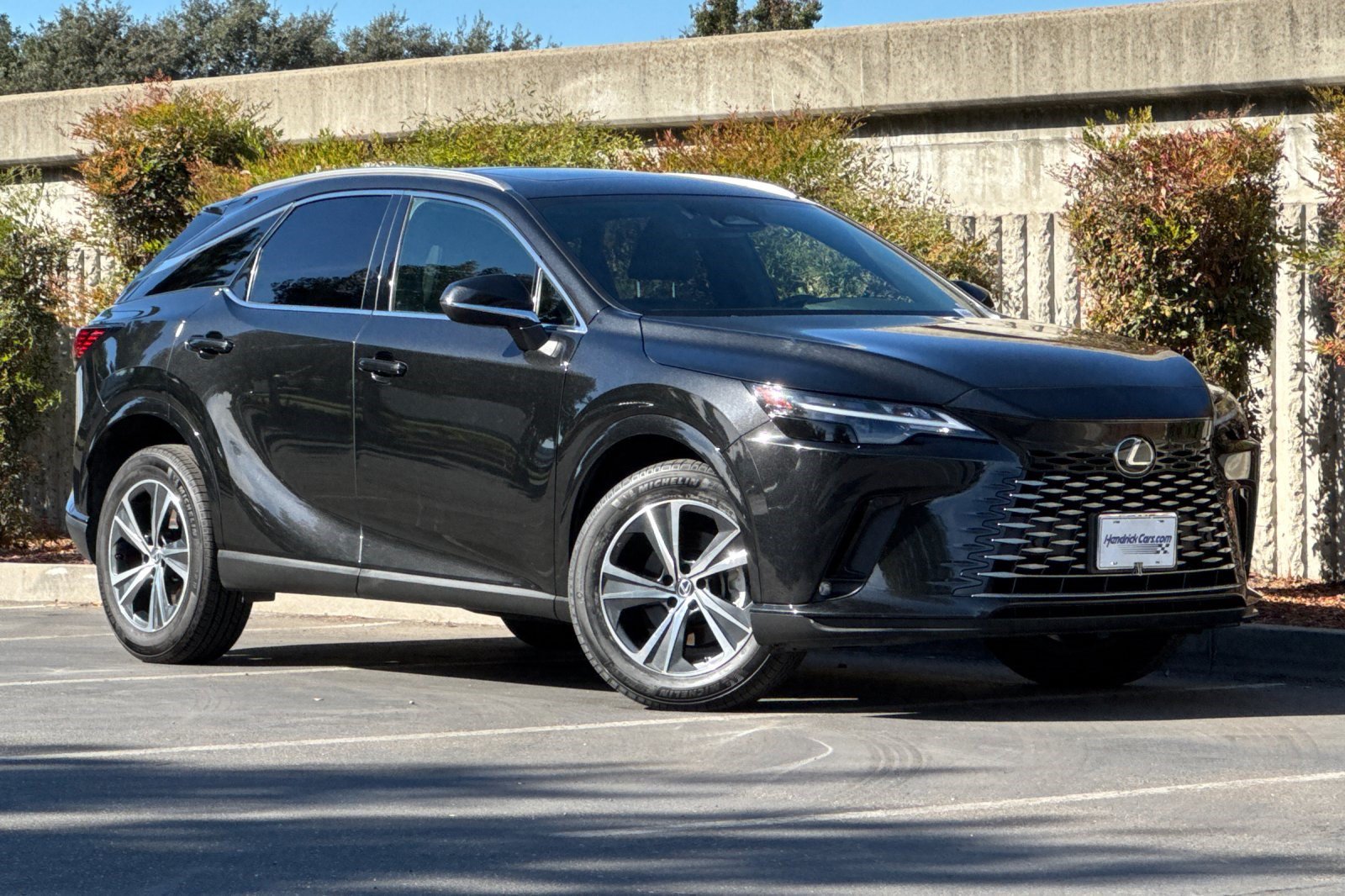 Certified 2025 Lexus RX 350 FWD w/ Technology Package image 2