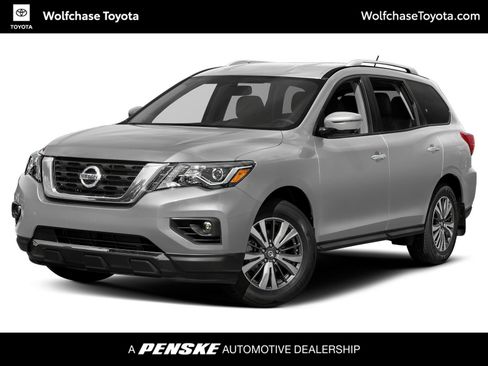 Used 2020 Nissan Pathfinder SL image 1