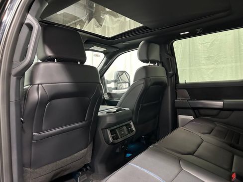 Used 2026 Ford F250 Platinum AWD/4WD image 46