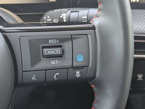 Used 2025 Nissan Kicks SR FWD image 24
