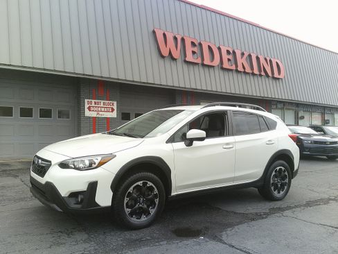 Used 2021 Subaru Crosstrek 2.0i Premium AWD/4WD image 1