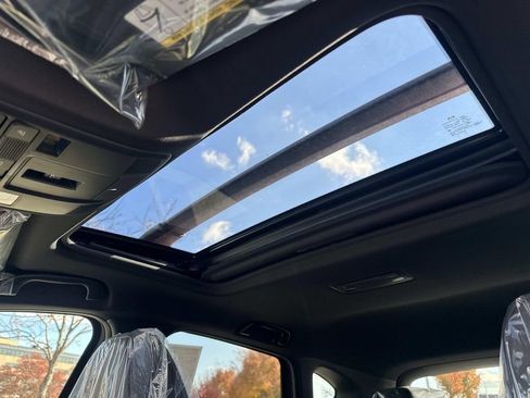 New 2025 MAZDA CX-5 Signature image 20