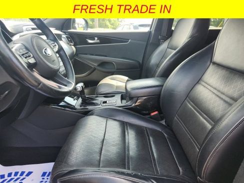 Used 2018 Kia Sorento SX FWD image 16