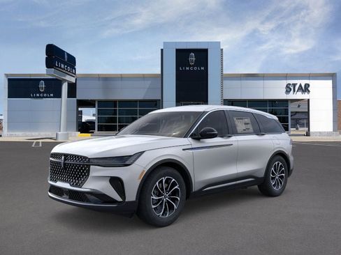 New 2025 Lincoln Nautilus Premier w/ Equipment Group 102A image 1