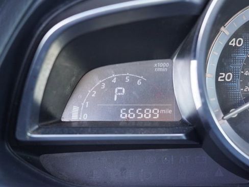 Used 2018 Toyota Yaris iA image 16