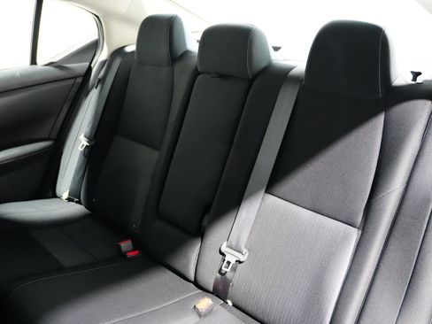 Used 2021 Nissan Sentra SV image 16