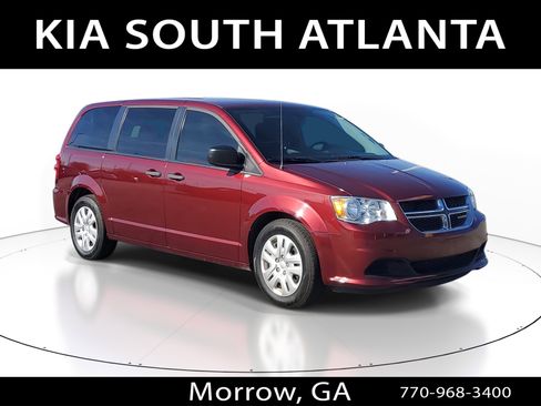 Used 2020 Dodge Grand Caravan SE w/ UConnect Hands-Free Group image 1