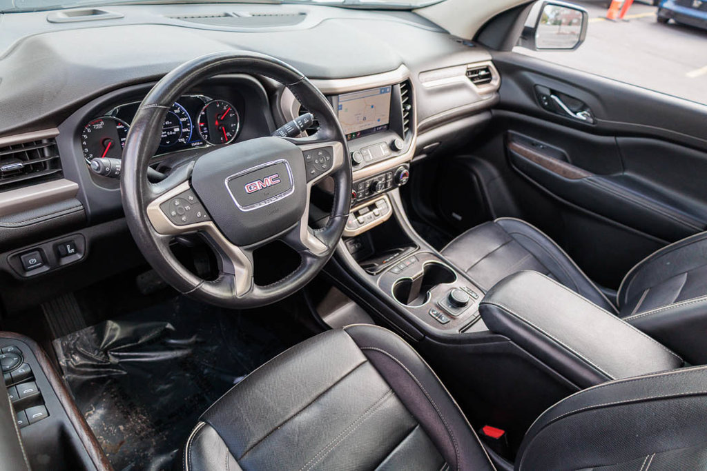 Used 2020 GMC Acadia Denali AWD/4WD image 21