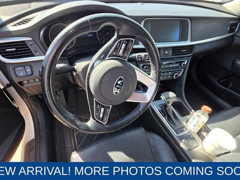 Used 2020 Kia Optima SE image 10