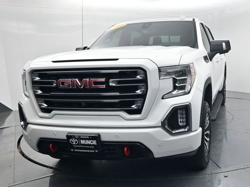 Used 2021 GMC Sierra 1500 AT4 w/ AT4 Premium Package image 3
