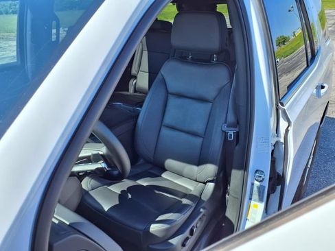 Used 2025 Chevrolet Tahoe LT AWD/4WD image 21