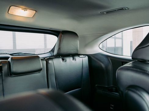 Used 2022 Toyota Highlander Platinum image 16