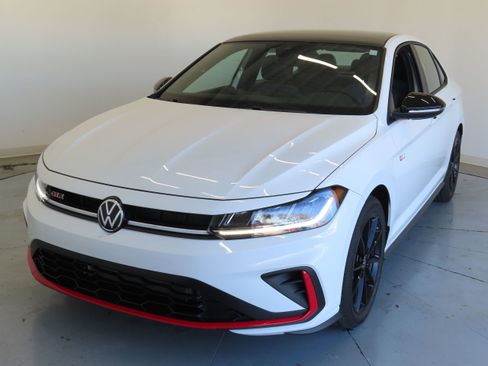 New 2026 Volkswagen Jetta GLI Autobahn FWD image 9