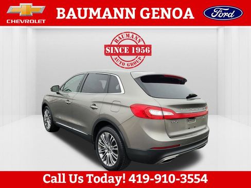 Used 2017 Lincoln MKX Reserve w/ Lincoln MKX Climate Package AWD/4WD image 11