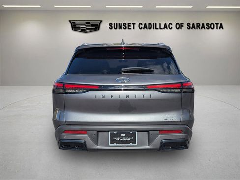 Used 2024 INFINITI QX60 Luxe w/ Vision Package image 4