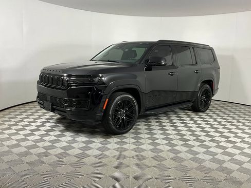 Used 2025 Jeep Wagoneer Series II w/ Premium Group I image 1