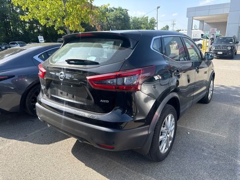 Used 2020 Nissan Rogue Sport S w/ Appearance Package AWD/4WD image 8