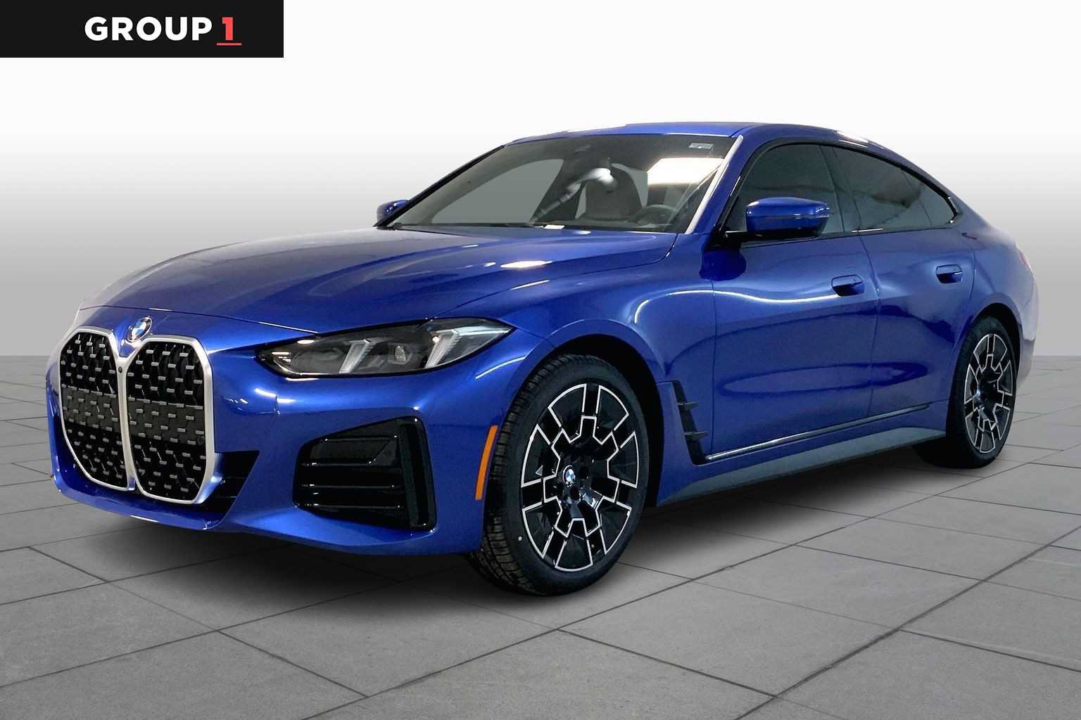 New 2026 BMW 430i xDrive w/ M Sport Package AWD/4WD image 1