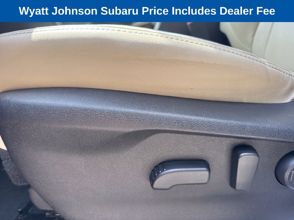 Used 2022 Subaru Ascent Limited AWD/4WD image 17