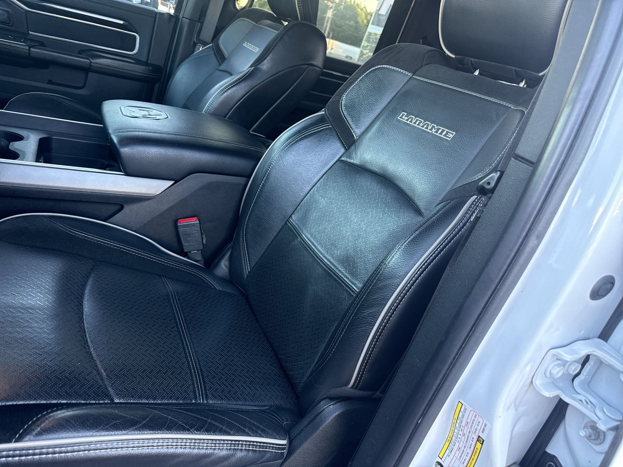 Used 2021 RAM 2500 Laramie w/ Night Edition AWD/4WD image 21