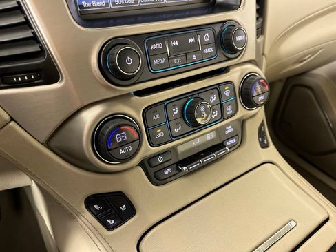 Used 2019 GMC Yukon Denali AWD/4WD image 33