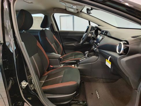 New 2025 Nissan Versa SR w/ Trunk Package FWD image 14