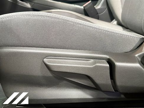 Used 2025 Subaru Impreza 2.0i AWD/4WD image 19