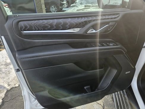 Used 2022 GMC Yukon Denali image 20