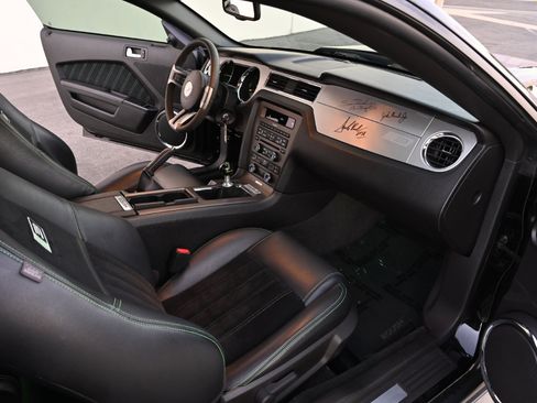 Used 2012 Ford Mustang GT Premium w/ HID Headlamps & Security Pkg image 55