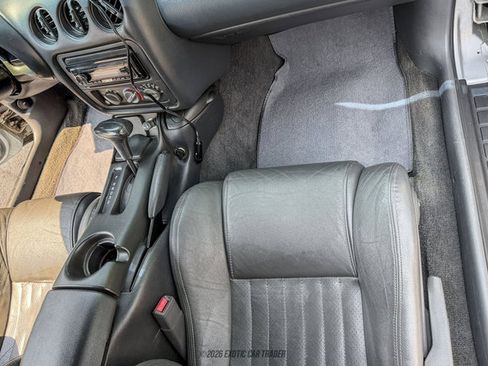 Used 1997 Pontiac Firebird Trans Am RWD image 40