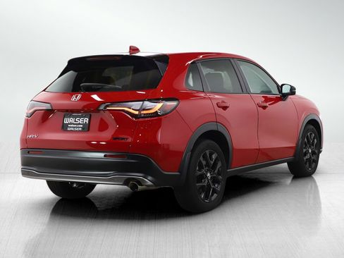 Used 2023 Honda HR-V Sport image 5
