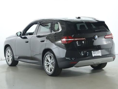 Certified 2025 BMW X3 xDrive30i w/ Premium Package image 41