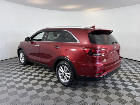 Used 2019 Kia Sorento FWD w/ LX Convenience Package image 8